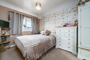 Stenhills Crescent